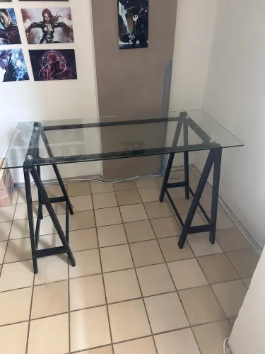 Mesa de Vidro para estudos (excelente)