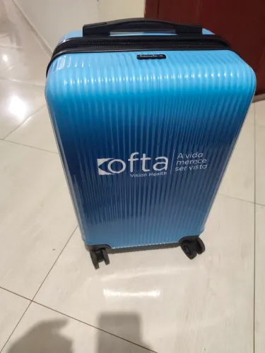 A VENDA MALA DE VIAGEM 10 KG DE POLIPROPILENO RÍGIDA VALOR 115.00