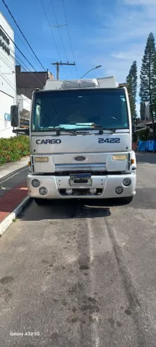 Ford cargo 2422