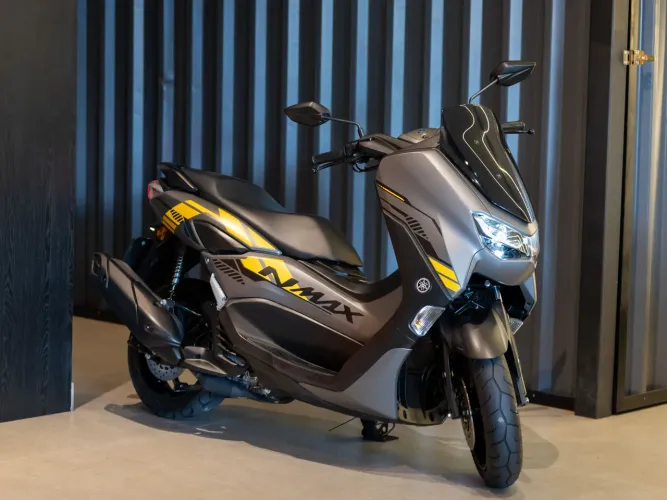 YAMAHA NMAX CONNECTED SE 2024
