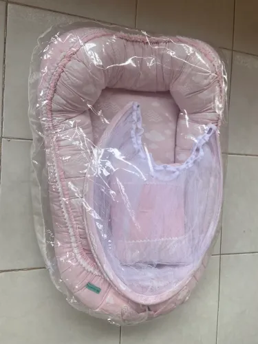Ninho de bebê regulável com rede