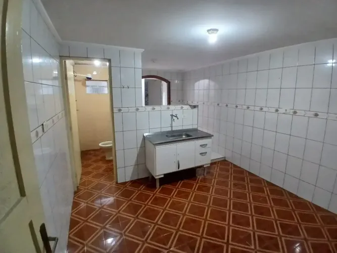 Imóvel para aluguel com 30 metros quadrados com 2 quartos