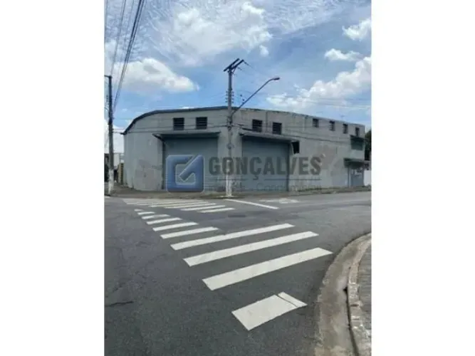 Galpão Comercial à Venda em Diadema (Taboão) 475,55m² Internos, 500m² Totais