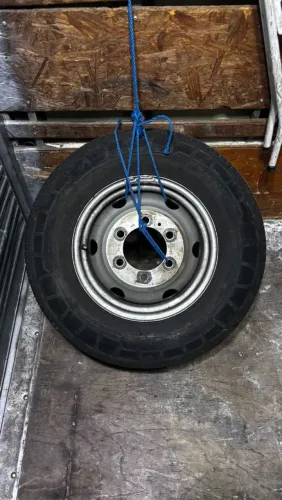 Pneu