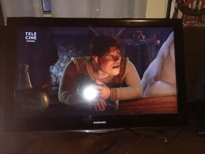 TV Samsung 40 polegadas lcd