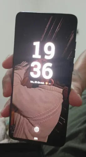 Moto G84 5G