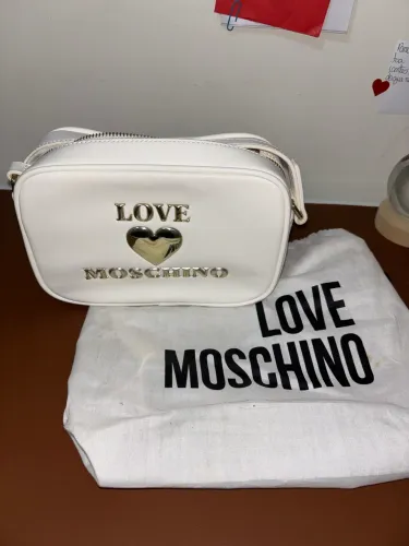 Bolsa Love Moschino branca