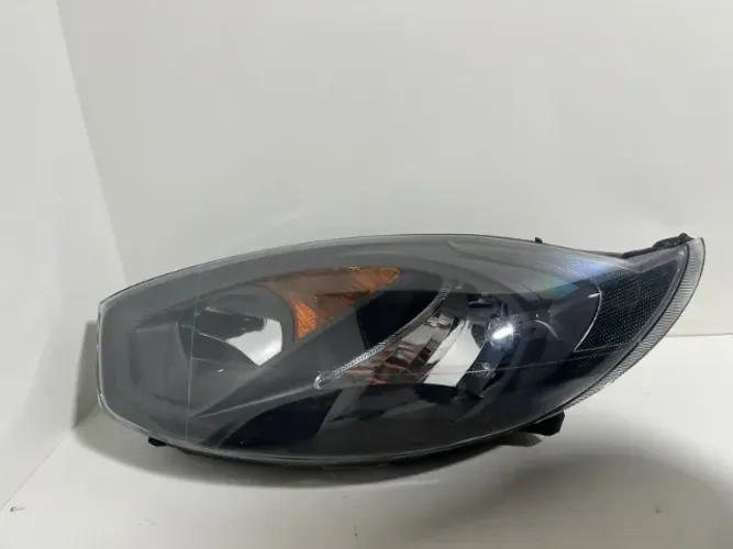 Farol Ford Fiesta 2011 2013 2014 Mascara Negra Fume LE