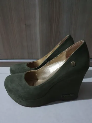 Sapato boneca 35