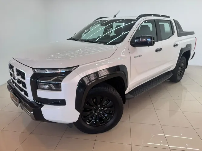 Mitsubishi TRITON Katana 2.4 CD 4X4 TB Diesel Aut. 2026