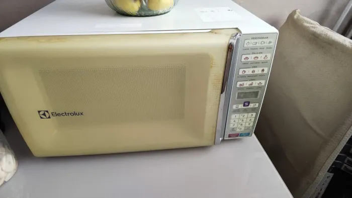 Microondas Eletrolux 34 litros