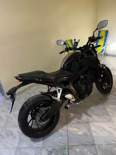 CB 650F