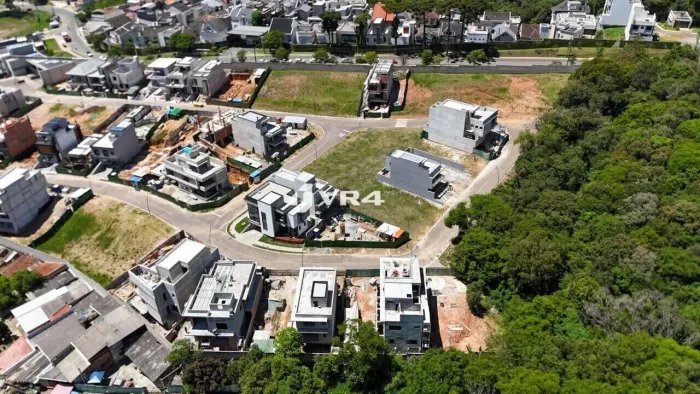 Terreno em condomínio fechado | Paysage Terrara | Lazer Completo | 160m² por R$ 580.000,