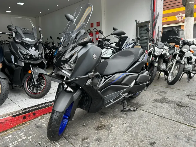 Yamaha Xmax 300 Connected Ano 2026