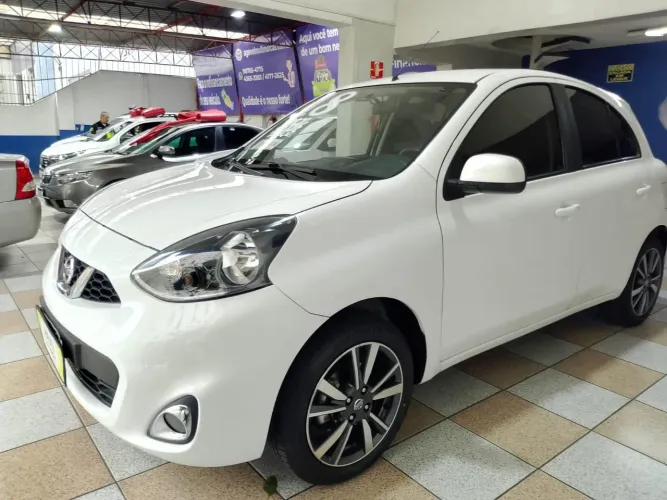 Nissan March SL 1.6 16V Flexstart 5P Aut. 2018