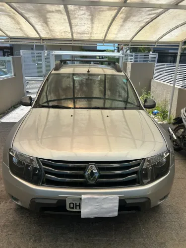 Renault Duster Dynamique 2.0 Hi-flex 16V Aut. 2015