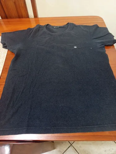 Vendo camisas g e gg