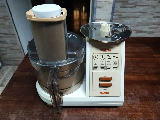 Multiprocessador Walita Master