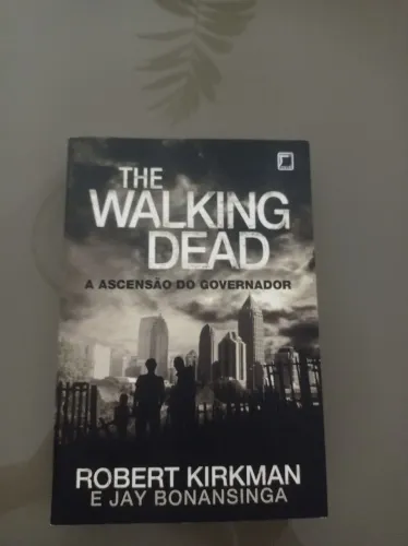 The Walking Dead - A Ascensão do Governador - capa comum