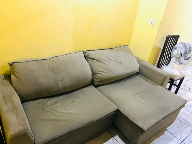 Sofá Retrátil à Venda