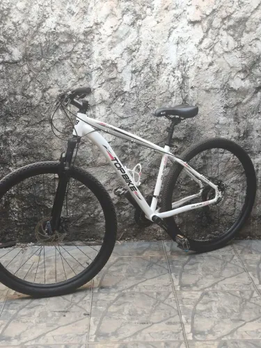 Bike aro 29 câmbio Shimano