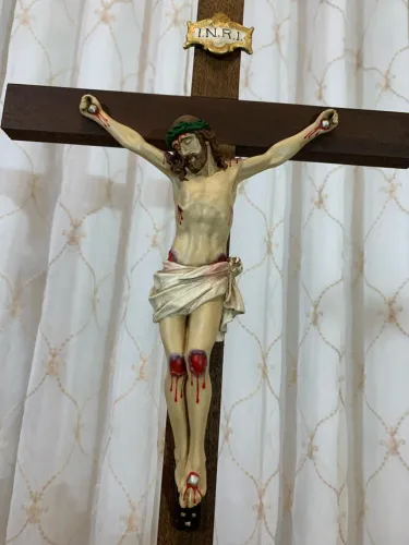 Crucifixo de mesa
