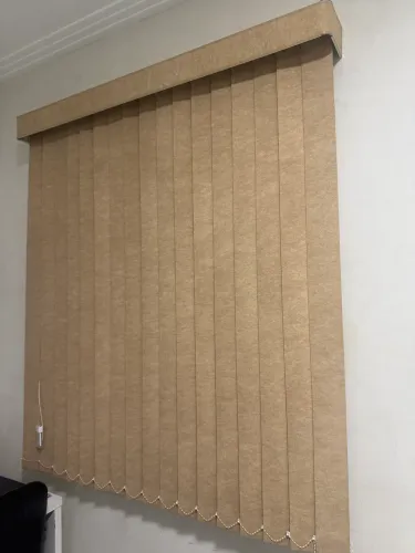 Cortina Perciana tamanho padrão