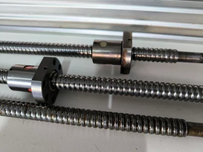 Componentes de CNC Router.