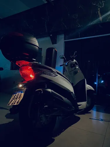 Vendo Moto Kimco People Gti 300