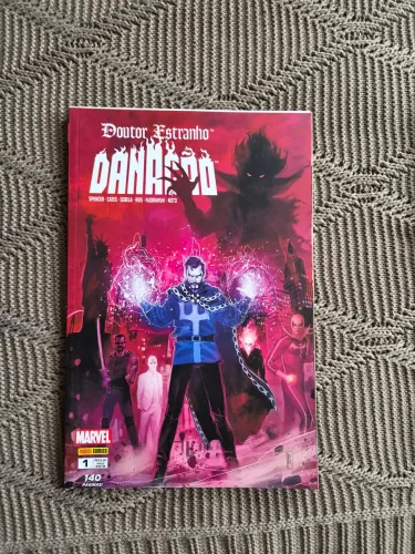 HQ quadrinho Marvel Doutor Estranho: Danação vol. 1