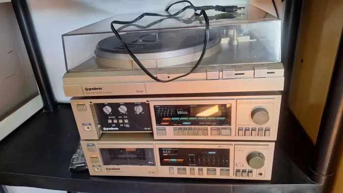 DS40 Gradiente Troco em um pré amplificador 