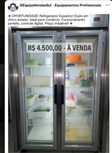 VENDE-SE GELADEIRA DE DUAS PORTAS DE VIDRO