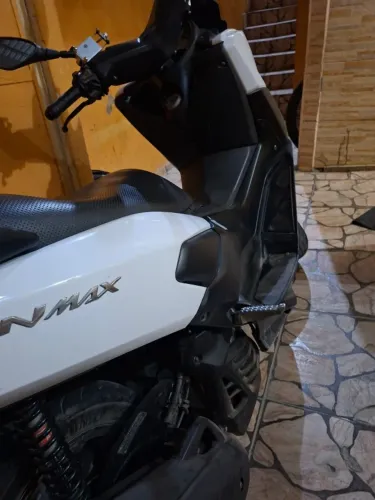 Yamaha nmax 160 branca 2018