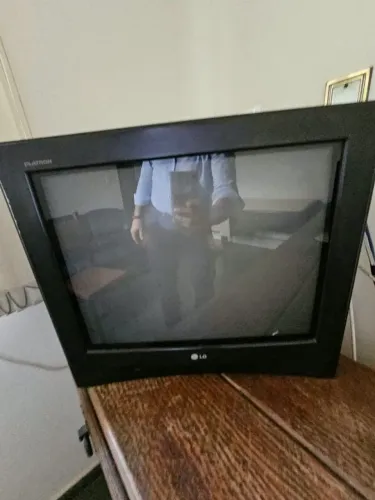 TV LG- Tubo