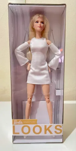Barbie Looks model 6