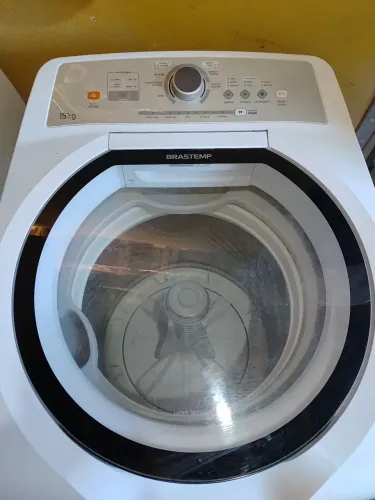 Máquina de lavar roupas