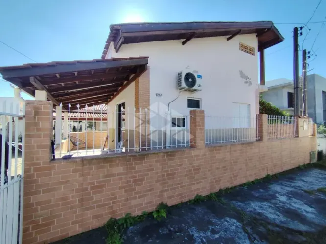 Casa Residencial 45M² - para Alugar