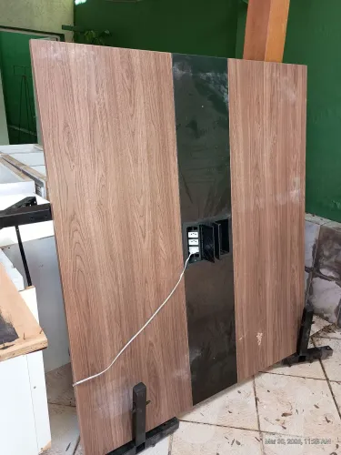 Mesa Para Reunião Com Tomadas
