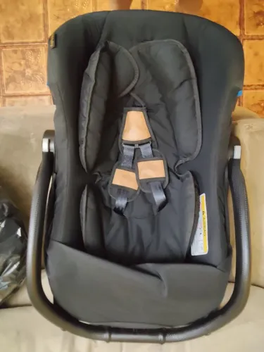 Bebê conforto | Cadeirinha Tutti baby - usado