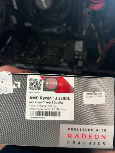 Processador AMD Ryzen 3 3200G - com Cooler e Vídeo Integrado
