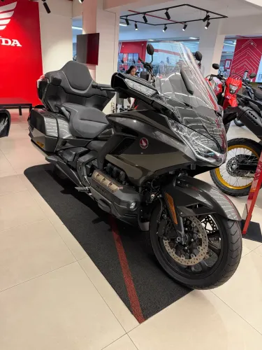 GL 1800 GOLDWING TOUR IMPORTADA PRONTA ENTREGA
