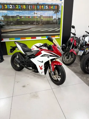 HONDA CBR 600F