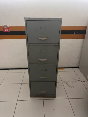 Gaveteiro em aço 
