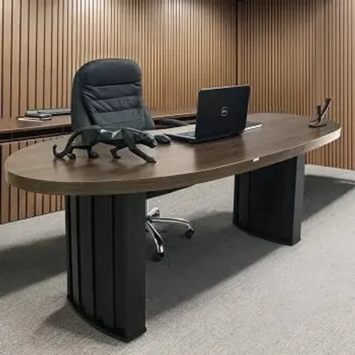 Mesa com design moderno escritório