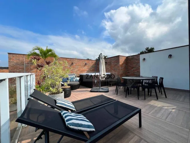 Cobertura À Venda em Riviera de São Lourenço com 3 dormitórios à venda, 140 m² por R$ 2.60