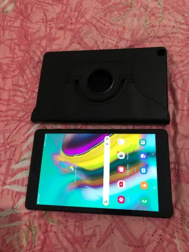 Tablet Samsung T295