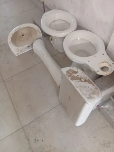 Loucas sanitárias seminovas