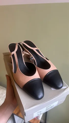 Sapato de boneca Santa Lolla