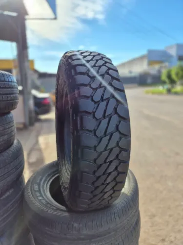 Pneu 215/80/16 Pirelli 