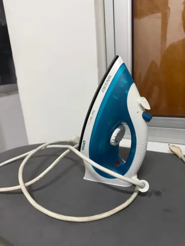 Ferro de passar roupas